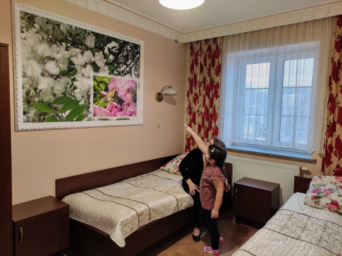 Dwor Bartnika Bed & Breakfast Narewka Dış mekan fotoğraf